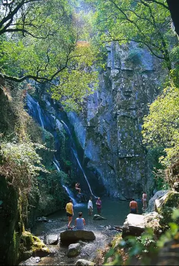 Wasserfall im Peneda-Geres-Nationalpark in Nordportugal